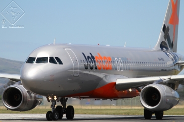 VH-VGU, (cn 4245), Airbus A320-232