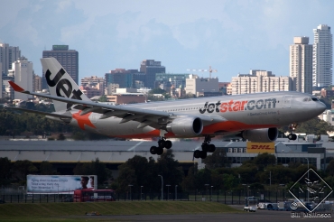 VH-EBK (945) 2008 Airbus A330-202