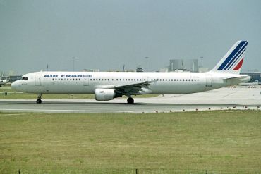 F-GTAD (777) 1998 Airbus A321-212
