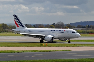 F-GRXF (1938) 2003 Airbus A319-111