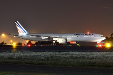 F-GSQM (cn 32848) Boeing 777-328ER