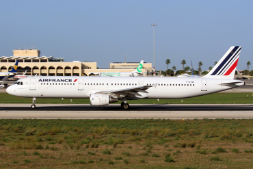 F-GTAZ (4901) 2011 Airbus A321-212