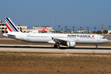 F-GTAZ (4901) 2011 Airbus A321-212