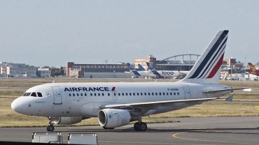 F-GUGN (2918) 2006 Airbus A318-111