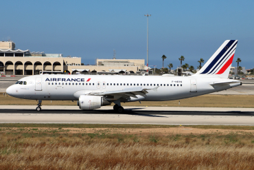 F-HEPD (4295) 2010 Airbus A320-214