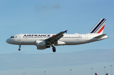 F-GKXV (4084) 2009 Airbus A320-214