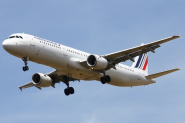 F-GTAD (777) 1998 Airbus A321-212