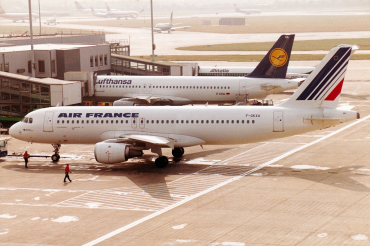 F-GKXA (287) 1992 Airbus A320-211