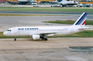 F-GFKM (102) 1990 Airbus A320-211