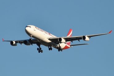 3B-NAU, (cn 076), Airbus A340-312