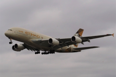 A6-APB (170) 2014 Airbus A380-861