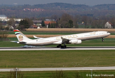 A6-EHF (837) 2007 Airbus A340-642