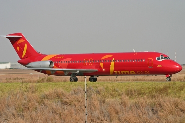 ZS-OLN (cn 47218) McDonnell Douglas DC-9-32