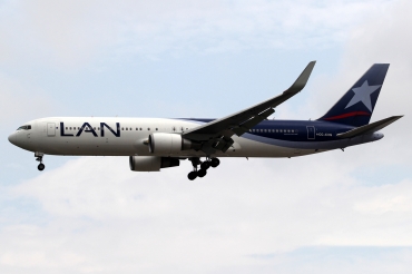 CC-CXG (36712) 2008 Boeing 767-316 ER WL