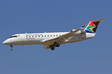 ZS-NMF (7287) 1999 Bombardier CRJ-200LR