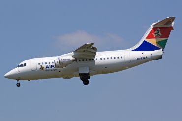 ZS-SSI (cn E02383) BAe Avro RJ85