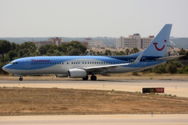 G-TAWG (37266) 2012 Boeing 737-8K5 WL