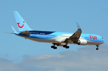 G-OBYH (28883) 1999 Boeing 767-304 ER WL