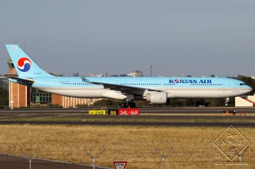 HL7585 (350) 2000 Airbus A330-323