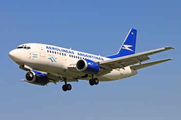 LV-BIH (cn 24786) Boeing 737-53A