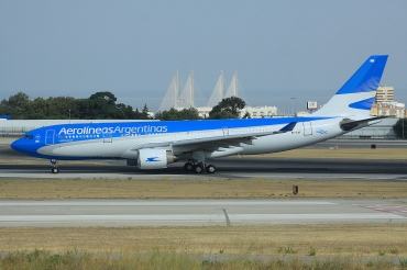 EI-CXF (358) 2000 Airbus A330-223