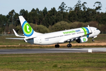 F-GZHG (30650) 2002 Boeing 737-8K2(WL)