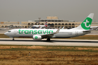 F-GZHP (44566) 2015 Boeing 737-8K2(WL)