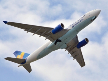 OY-VKF (309) 1999 Airbus A330-243