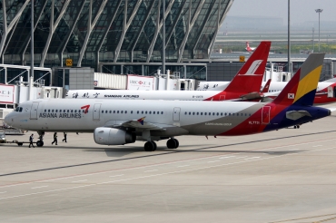 HL7731, (cn 2247), Airbus A321-231