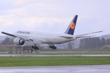 D-ALFE (41678) 2015 Boeing 777-FBT