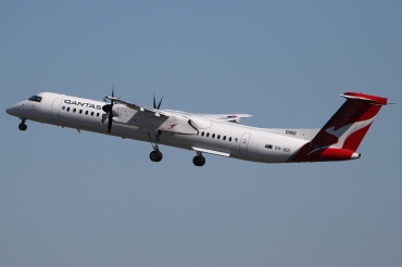 VH-QOI (4189) 2007 Bombardier Dash 8-Q402