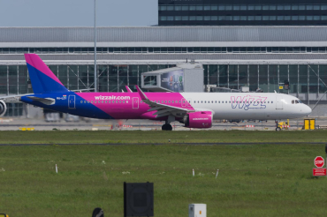 HA-LZY (10933) 2022 Airbus A321-271NX