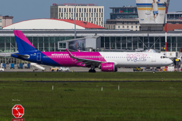 HA-LZK (10959) 2022 Airbus A321-271NX
