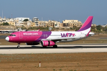 HA-LYO (6576) 2015 Airbus A320-232 WL