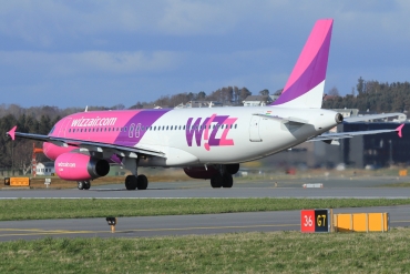 HA-LPT (3807) 2009 Airbus A320-232