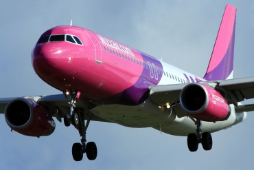 HA-LPT (3807) 2009 Airbus A320-232