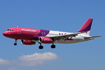 HA-LWL, (cn 4736), Airbus A320-232