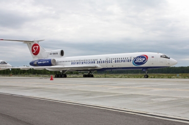 RA-85618 (cn 86A-737) Tupolev Tu-154M