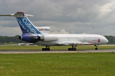 RA-85624 (87A-750) 1987 Tupolev Tu-154M