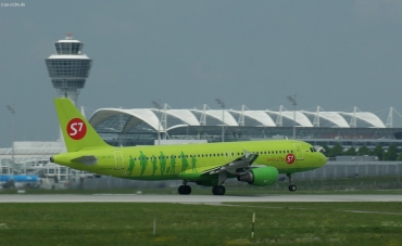 VP-BCZ (cn 3446) Airbus A320-214