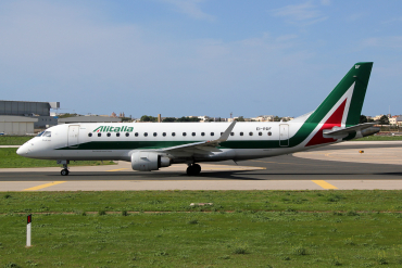 EI-RDF (1700033) Embraer 170-200STD