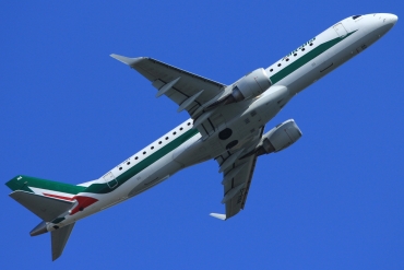 EI-RNA (cn 19000470) Embraer 190-100LR
