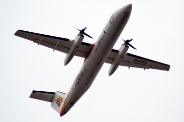 PH-DXC (590) 2002 Bombardier Dash 8-Q315