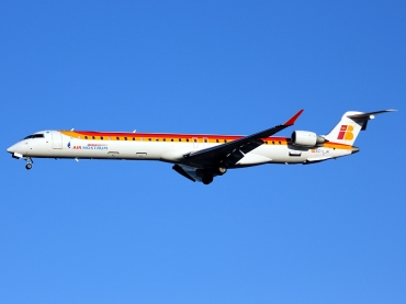 EC-LJR (cn 19002) Bombardier CRJ-1000