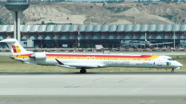 EC-LOX (cn 19020) Bombardier CRJ-1000