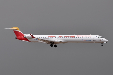 EC-MNQ (19051) 2016 Bombardier CRJ-1000