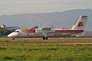 EC-ICX (563) 2000 Bombardier Dash 8-Q315