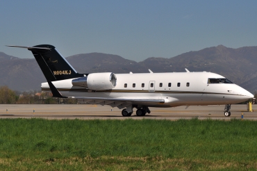 N604KJ (5554) 2002 Bombardier Challenger 604