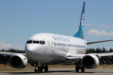 ZK-NGR (cn 27460) Boeing 737-33A