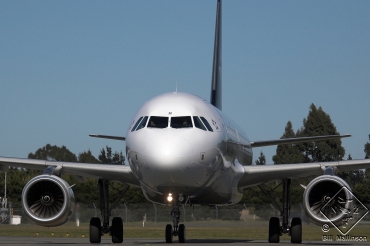 ZK-OJH (2257) 2004 Airbus A320-232